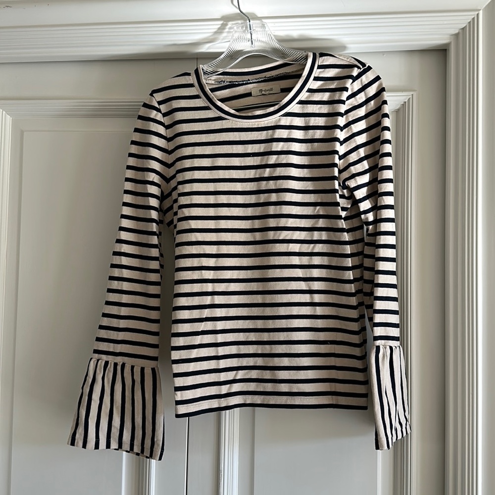 Madewell women’s shirt size medium - blue and beige stripe